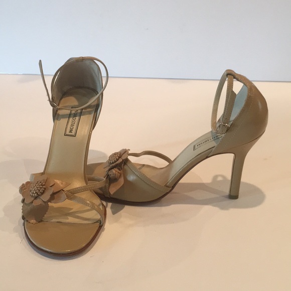 NORDSTROM BRAND NEW SHOES - Picture 3 of 3